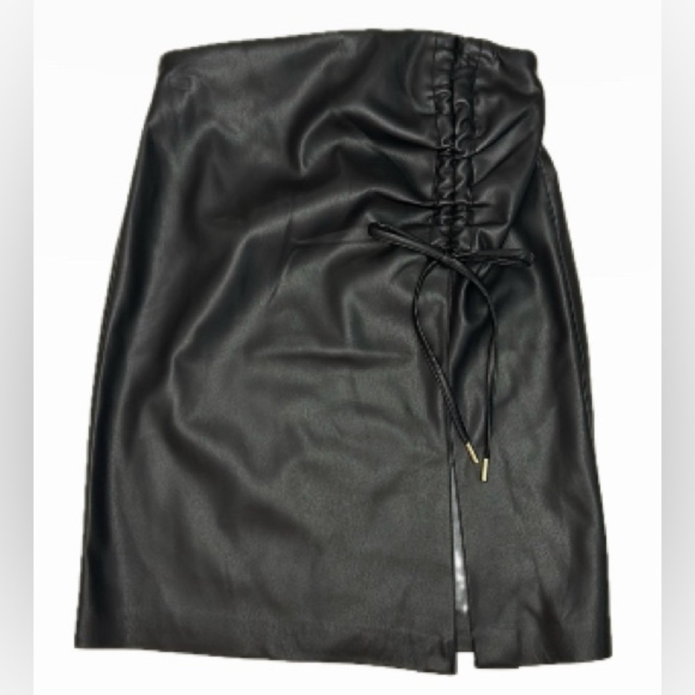 House of Harlow 1960 Black Vegan Leather Skirt Size XS